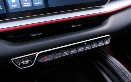 Geely Coolray I, 2023 год, 1 987 000 рублей, 9 фотография