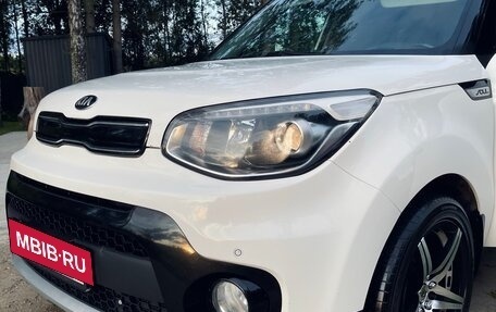 KIA Soul II рестайлинг, 2018 год, 1 590 000 рублей, 28 фотография