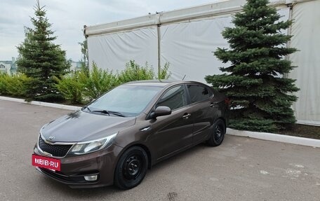 KIA Rio III рестайлинг, 2015 год, 1 040 000 рублей, 2 фотография
