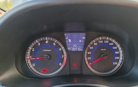 Hyundai Solaris II рестайлинг, 2013 год, 850 000 рублей, 5 фотография