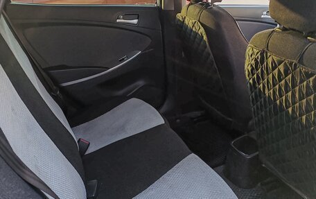 Hyundai Solaris II рестайлинг, 2013 год, 850 000 рублей, 7 фотография