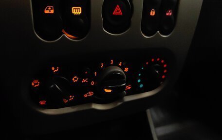 Renault Sandero I, 2011 год, 515 000 рублей, 15 фотография