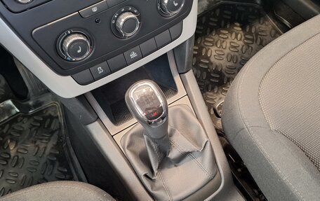 Skoda Yeti I рестайлинг, 2012 год, 749 000 рублей, 19 фотография