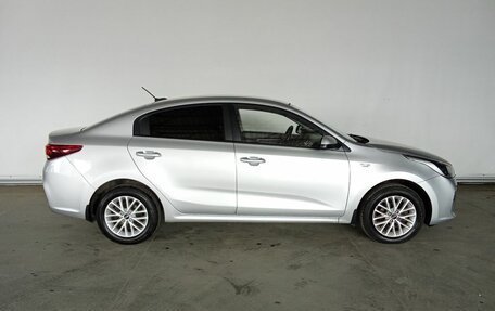 KIA Rio IV, 2018 год, 1 439 000 рублей, 7 фотография