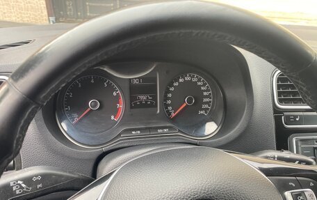 Volkswagen Polo VI (EU Market), 2017 год, 1 100 000 рублей, 6 фотография