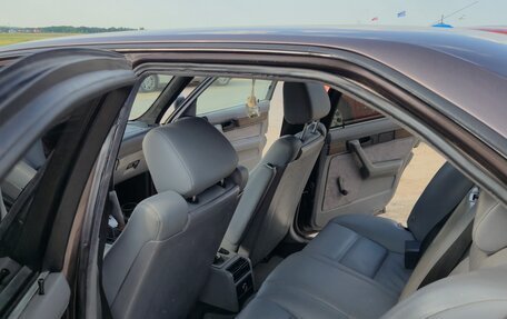 BMW 5 серия, 1993 год, 650 000 рублей, 8 фотография