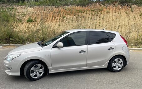 Hyundai i30 I, 2010 год, 770 000 рублей, 3 фотография