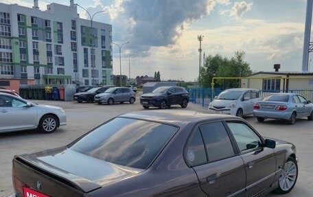 BMW 5 серия, 1993 год, 650 000 рублей, 7 фотография