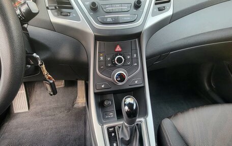 Hyundai Elantra V, 2014 год, 1 250 000 рублей, 6 фотография