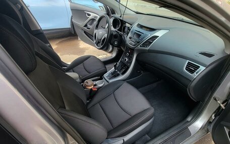 Hyundai Elantra V, 2014 год, 1 250 000 рублей, 10 фотография