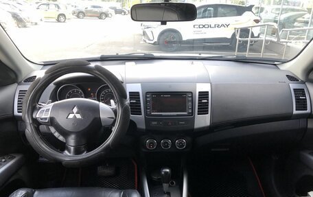 Mitsubishi Outlander III рестайлинг 3, 2011 год, 1 170 000 рублей, 10 фотография