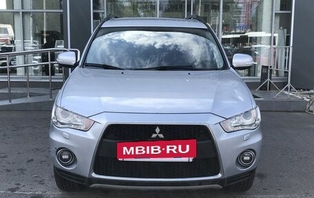 Mitsubishi Outlander III рестайлинг 3, 2011 год, 1 170 000 рублей, 2 фотография