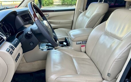 Lexus LX III, 2011 год, 3 490 000 рублей, 10 фотография