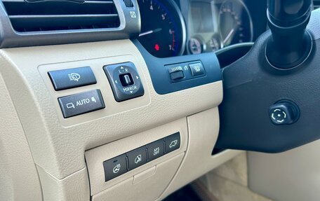 Lexus LX III, 2011 год, 3 490 000 рублей, 12 фотография