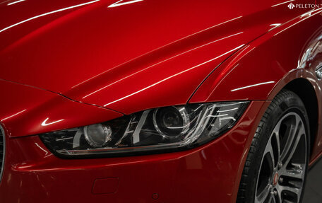 Jaguar XE I рестайлинг, 2015 год, 1 840 000 рублей, 26 фотография