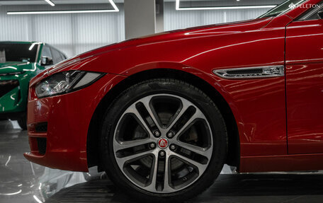 Jaguar XE I рестайлинг, 2015 год, 1 840 000 рублей, 25 фотография