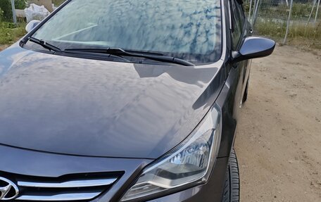 Hyundai Solaris II рестайлинг, 2014 год, 1 050 000 рублей, 3 фотография