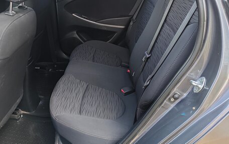 Hyundai Solaris II рестайлинг, 2014 год, 1 050 000 рублей, 13 фотография