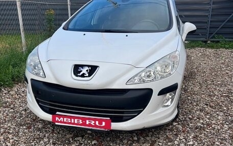 Peugeot 308 II, 2011 год, 800 000 рублей, 2 фотография