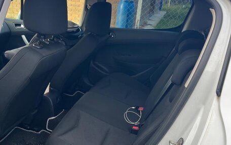 Peugeot 308 II, 2011 год, 800 000 рублей, 12 фотография