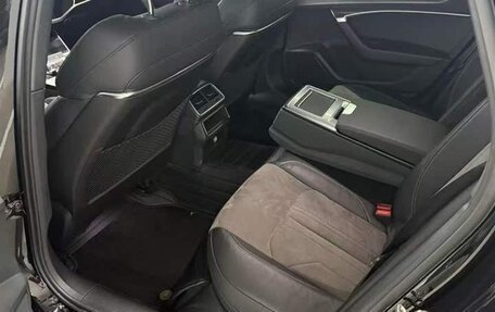 Audi A6, 2021 год, 3 190 000 рублей, 7 фотография
