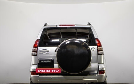 Toyota Land Cruiser Prado 120 рестайлинг, 2003 год, 1 959 000 рублей, 5 фотография