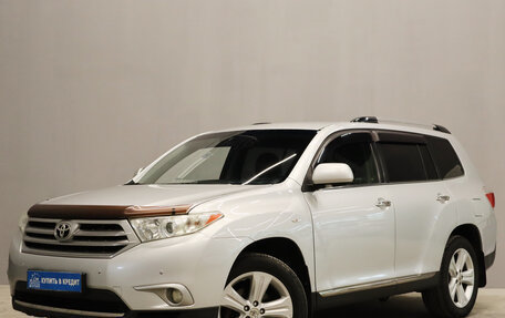 Toyota Highlander III, 2011 год, 1 849 000 рублей, 3 фотография