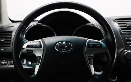 Toyota Highlander III, 2011 год, 1 849 000 рублей, 12 фотография