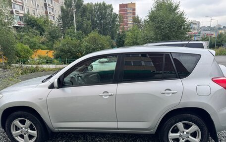 Toyota RAV4, 2006 год, 1 400 000 рублей, 6 фотография