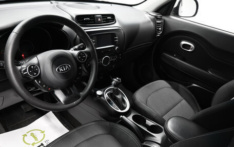 KIA Soul II рестайлинг, 2018 год, 1 595 000 рублей, 8 фотография