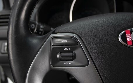 KIA Rio III рестайлинг, 2015 год, 1 100 000 рублей, 16 фотография