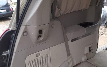 Nissan Quest III, 2004 год, 750 000 рублей, 15 фотография