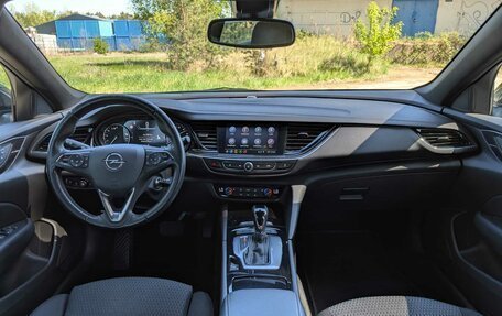 Opel Insignia II рестайлинг, 2021 год, 1 550 000 рублей, 20 фотография