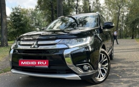 Mitsubishi Outlander III рестайлинг 3, 2018 год, 1 650 000 рублей, 20 фотография