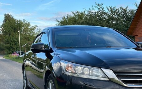Honda Accord IX рестайлинг, 2013 год, 1 450 000 рублей, 8 фотография