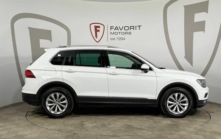 Volkswagen Tiguan II, 2017 год, 1 499 000 рублей, 4 фотография
