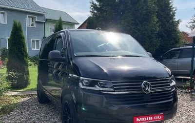 Volkswagen Caravelle T6 рестайлинг, 2021 год, 5 100 000 рублей, 1 фотография