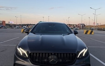 Mercedes-Benz E-Класс, 2019 год, 4 200 000 рублей, 1 фотография