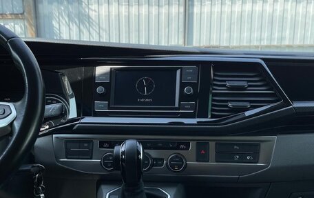 Volkswagen Caravelle T6 рестайлинг, 2021 год, 5 100 000 рублей, 13 фотография