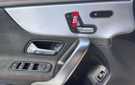Mercedes-Benz CLA, 2021 год, 3 375 000 рублей, 11 фотография