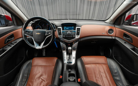 Chevrolet Cruze II, 2011 год, 640 000 рублей, 10 фотография