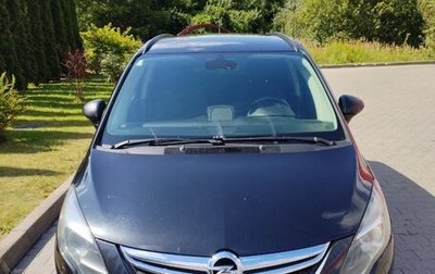 Opel Zafira C рестайлинг, 2014 год, 650 000 рублей, 1 фотография
