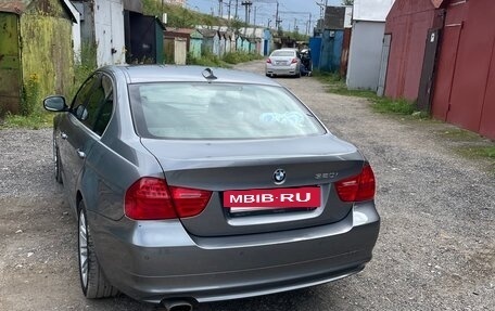BMW 3 серия, 2011 год, 1 500 000 рублей, 2 фотография