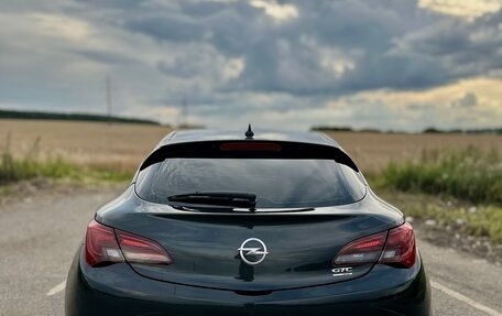 Opel Astra J, 2013 год, 1 150 000 рублей, 2 фотография