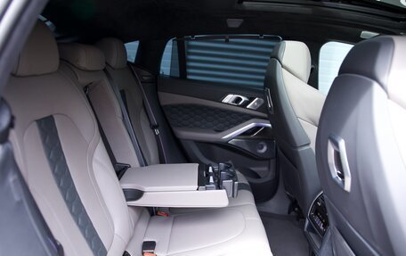 BMW X6 M, 2023 год, 18 000 000 рублей, 38 фотография