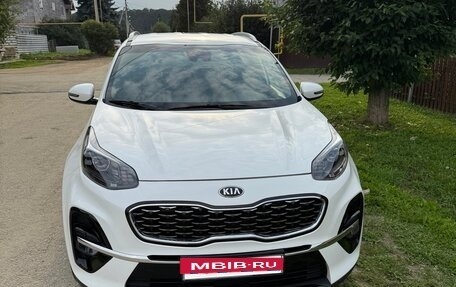KIA Sportage IV рестайлинг, 2020 год, 2 475 000 рублей, 4 фотография