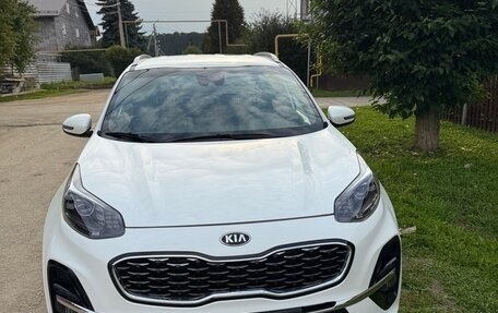 KIA Sportage IV рестайлинг, 2020 год, 2 475 000 рублей, 3 фотография