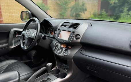 Toyota RAV4, 2010 год, 1 680 000 рублей, 4 фотография