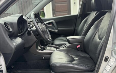 Toyota RAV4, 2010 год, 1 680 000 рублей, 11 фотография