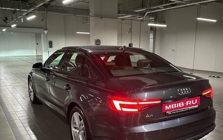 Audi A4, 2019 год, 2 650 000 рублей, 4 фотография